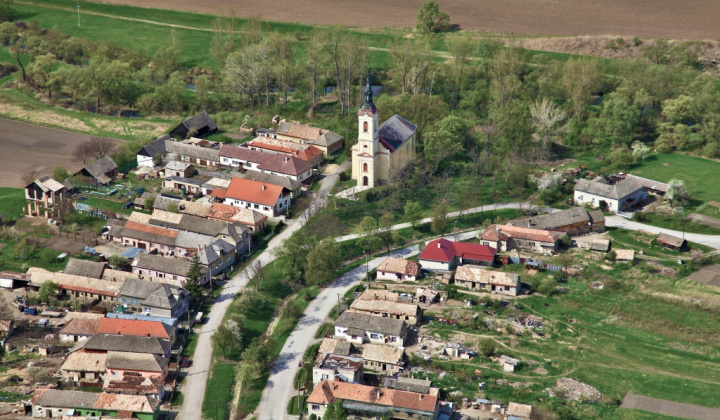 Obec Vlkyňa